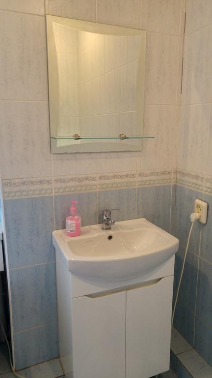 Apartement Kruglouniversitetska 2/1 كييف المظهر الخارجي الصورة